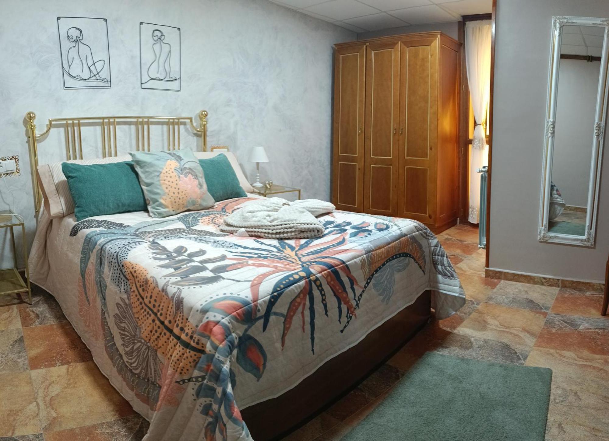 Ferienwohnung Mikaela Planta Baja-Con Patio El Burgo de Osma-Ciudad de Osma Zimmer foto